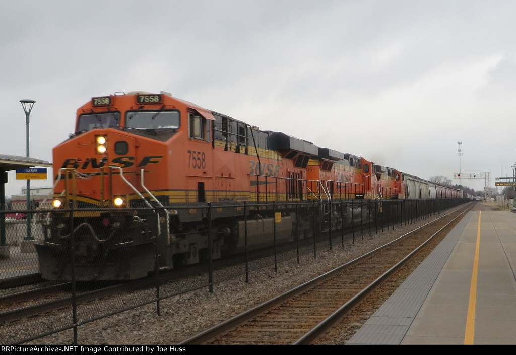 BNSF 7558 East